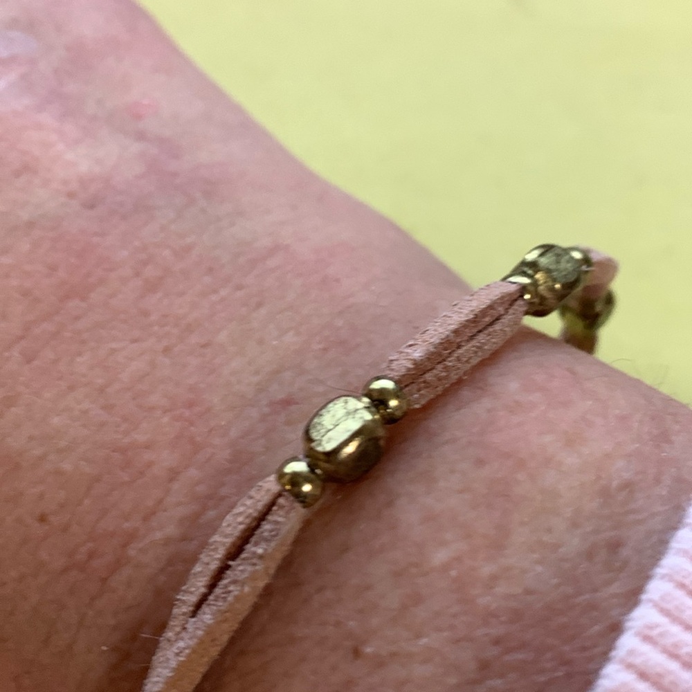 Beautiful bracelet 7 1/2”